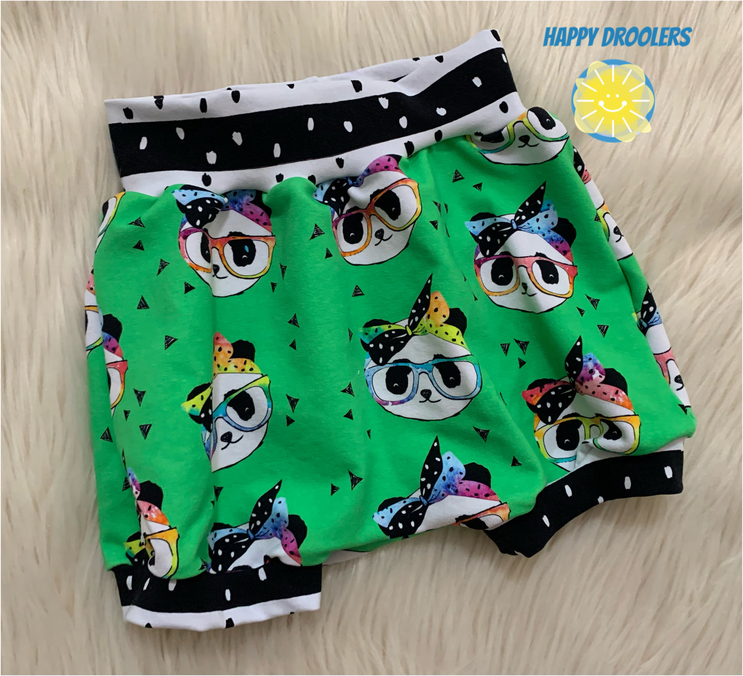 Green Pandas Bubble Shorts Sz 6-12m